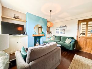 Photo 8- click for photo gallery